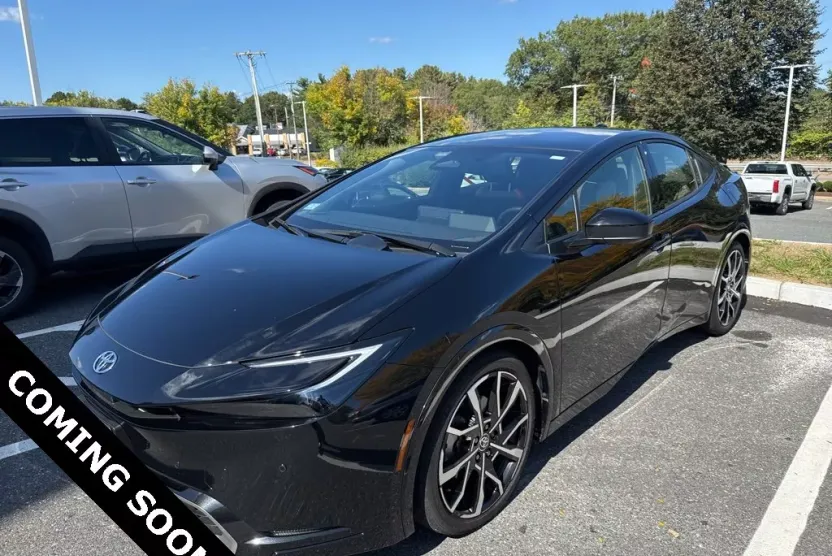 2024 Toyota Prius Prime XSE photo 1