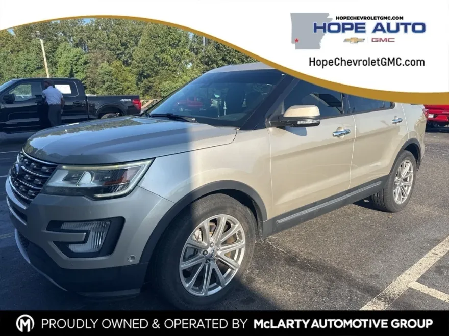 2017 Ford Explorer Limited photo 1