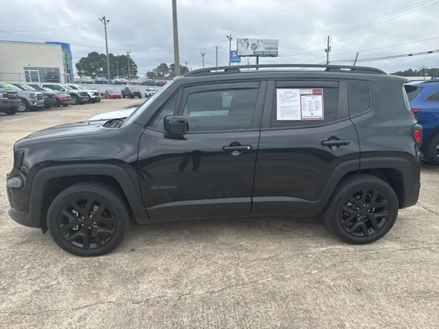 2022 Jeep Renegade Altitude photo 1