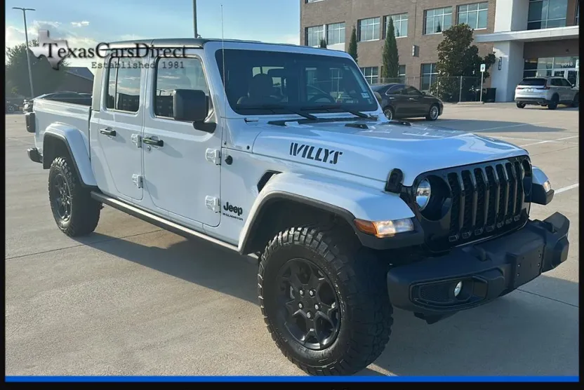 2023 Jeep Gladiator Willys photo 1