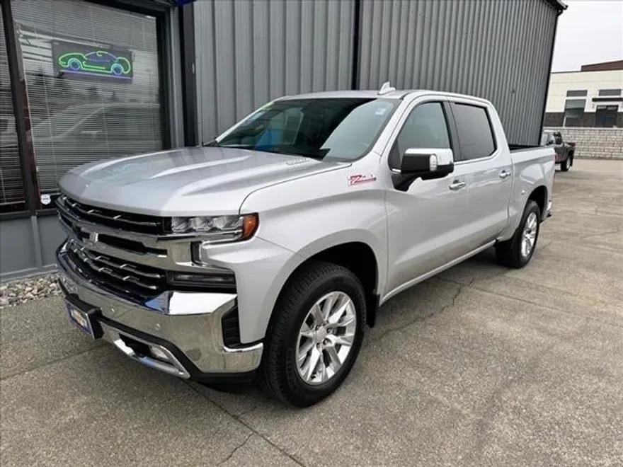 2021 Chevrolet Silverado 1500 LTZ photo 1