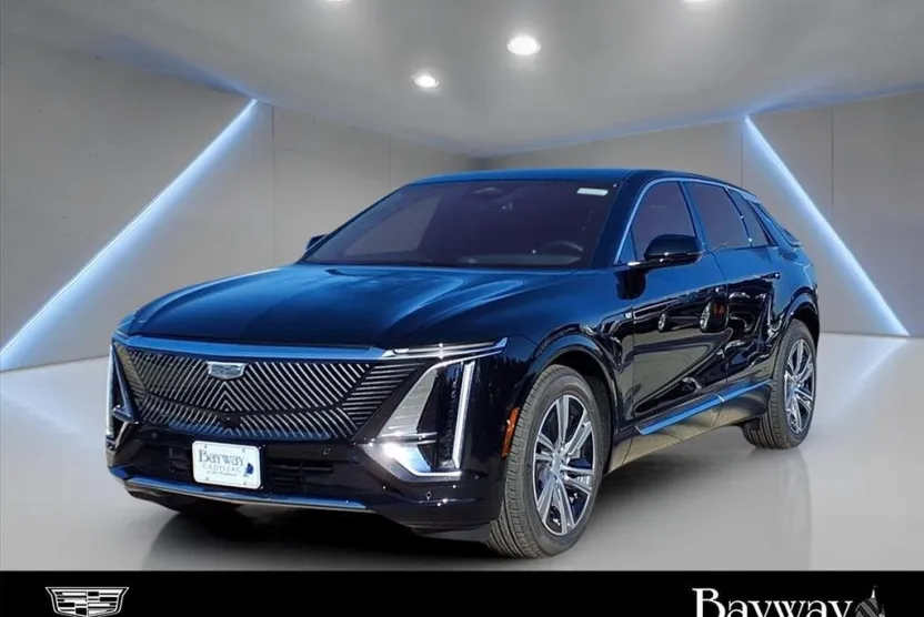 2026 Cadillac Lyriq Luxury photo 1