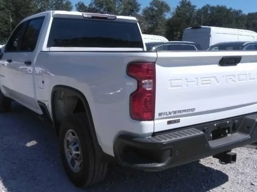 2024 Chevrolet Silverado 2500HD Work Truck Z71 photo 1
