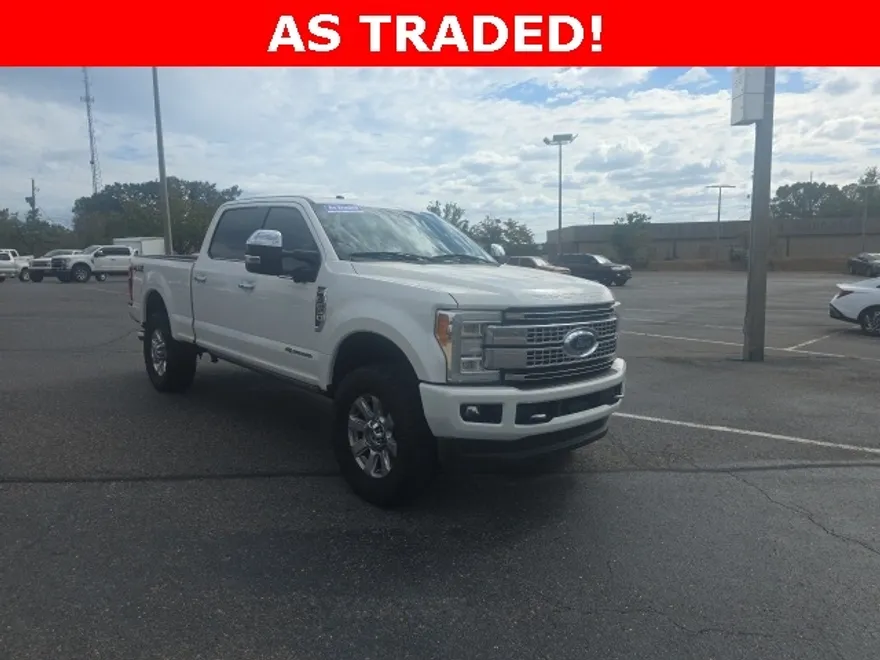 2017 Ford F-250 Platinum photo 1