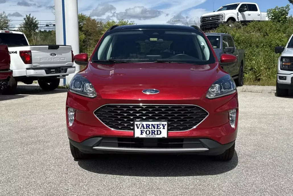 2022 Ford Escape SEL photo 1