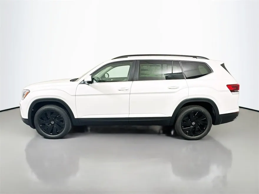 2026 Volkswagen Atlas SE Technology photo 1