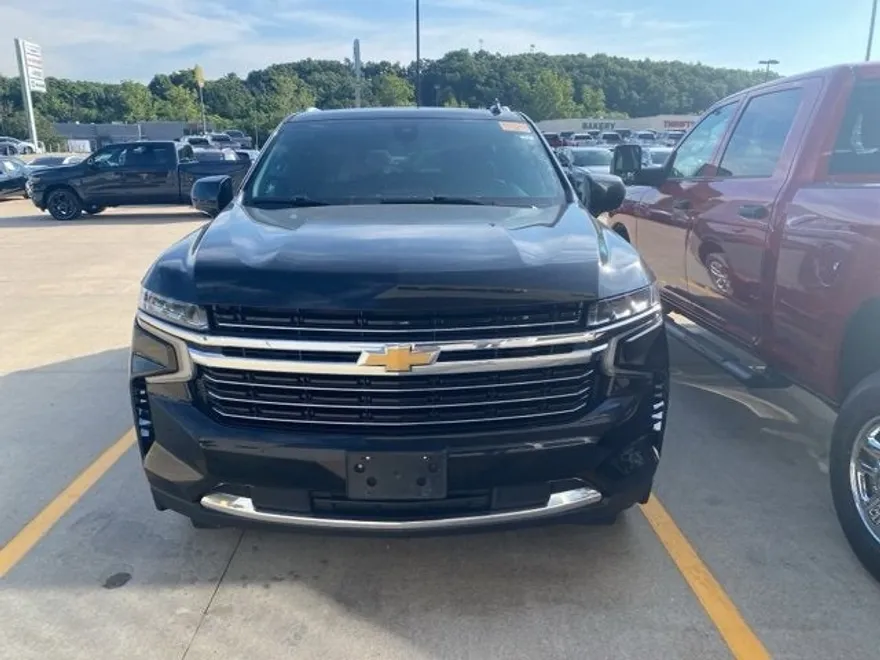 2021 Chevrolet Tahoe LT photo 1
