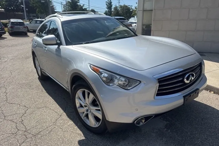 2013 Infiniti FX37 Base photo 1