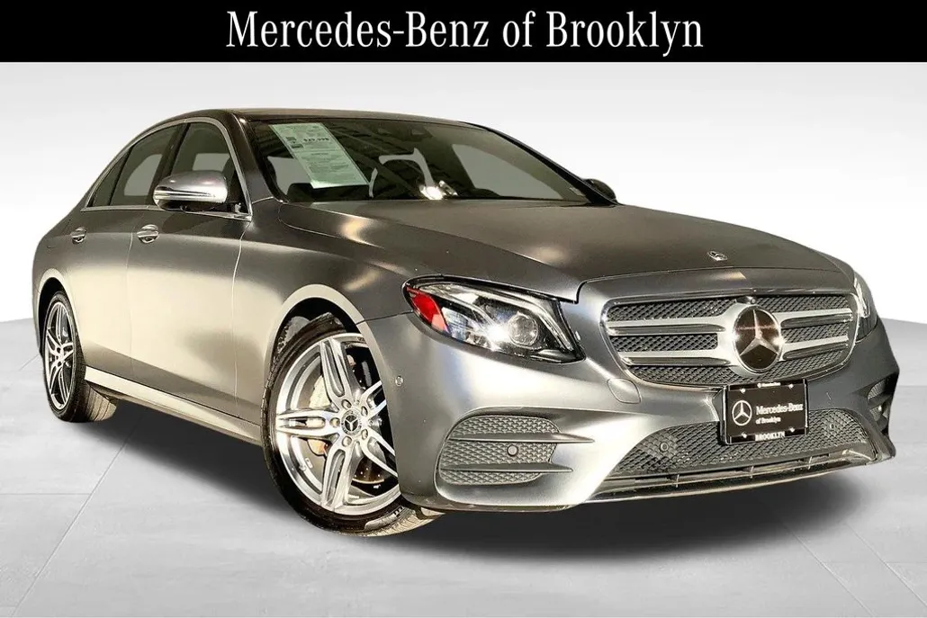 2018 Mercedes Benz E 400 4MATIC photo 1