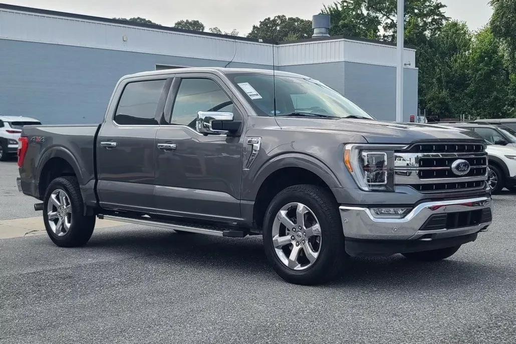 2022 Ford F-150 Lariat photo 1