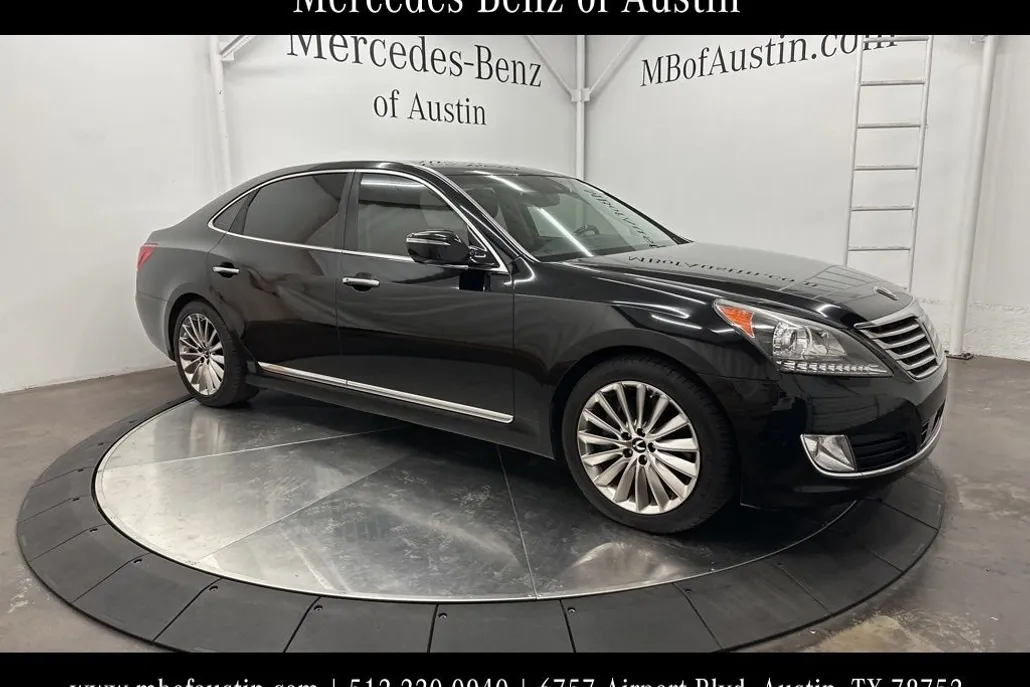 2014 Hyundai Equus Signature photo 1