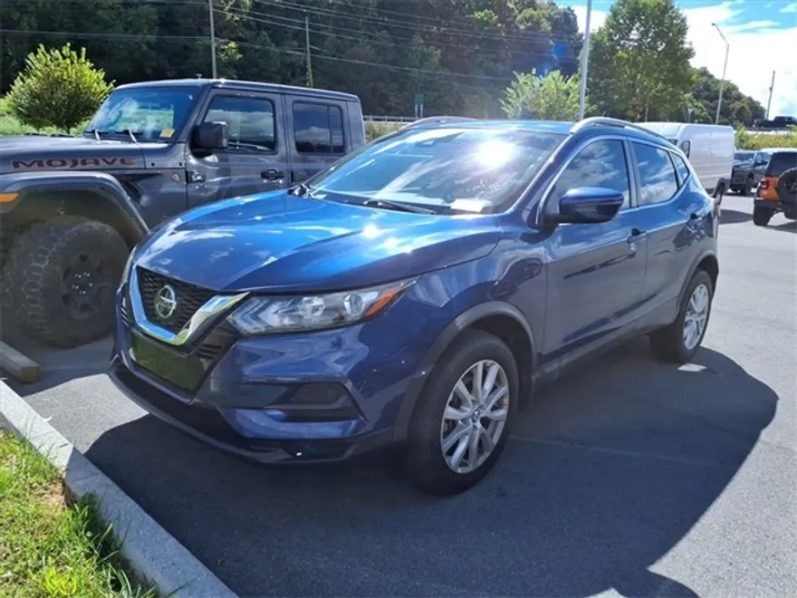 2020 Nissan Rogue Sport SV photo 1