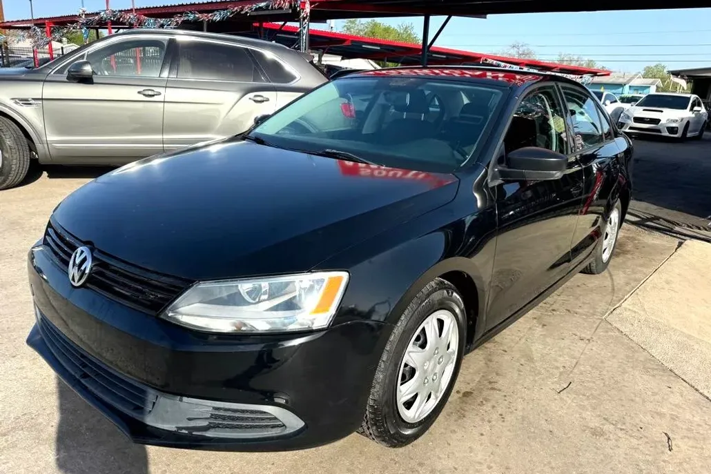 2014 Volkswagen Jetta S photo 1