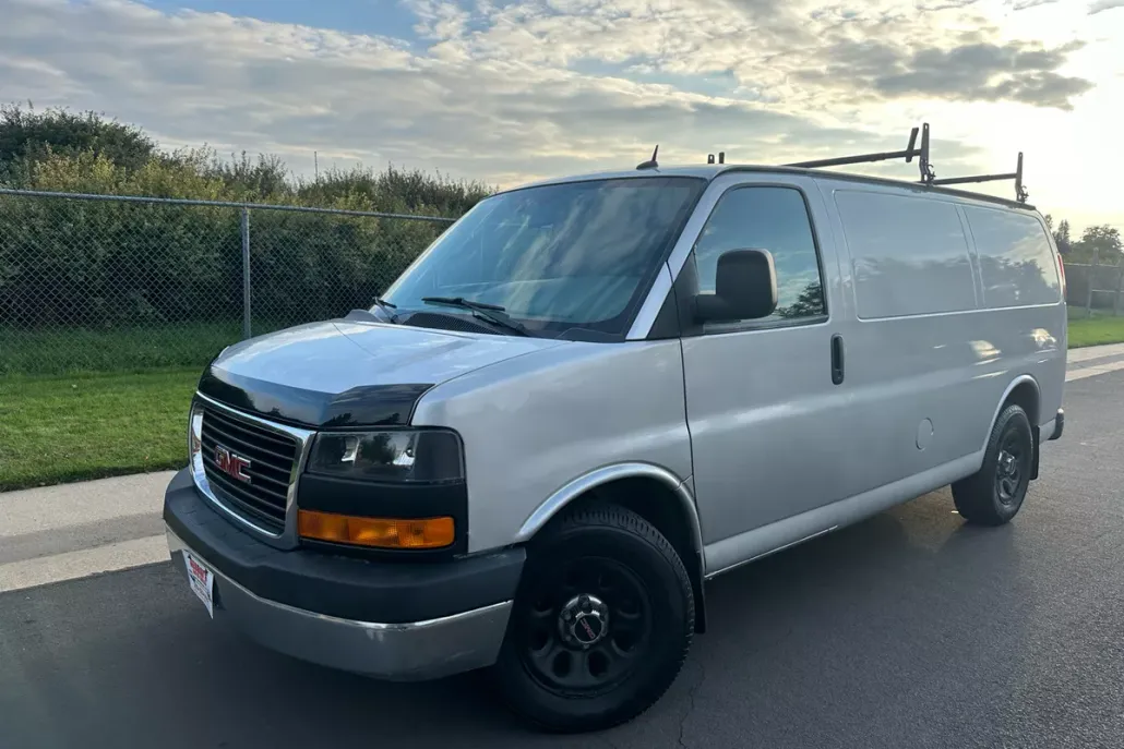 2013 Gmc Savana 1500 Cargo photo 1