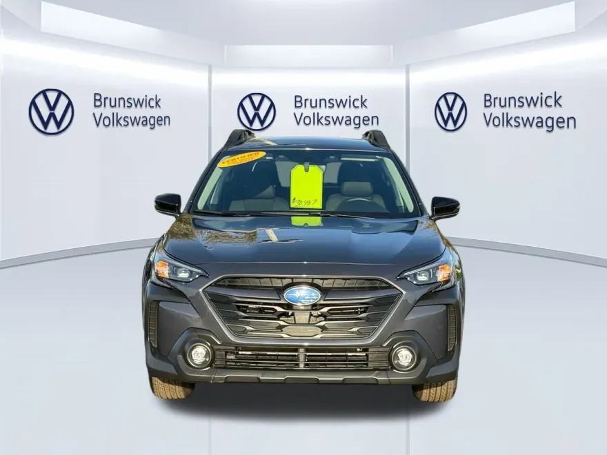 2025 Subaru Outback Premium photo 1