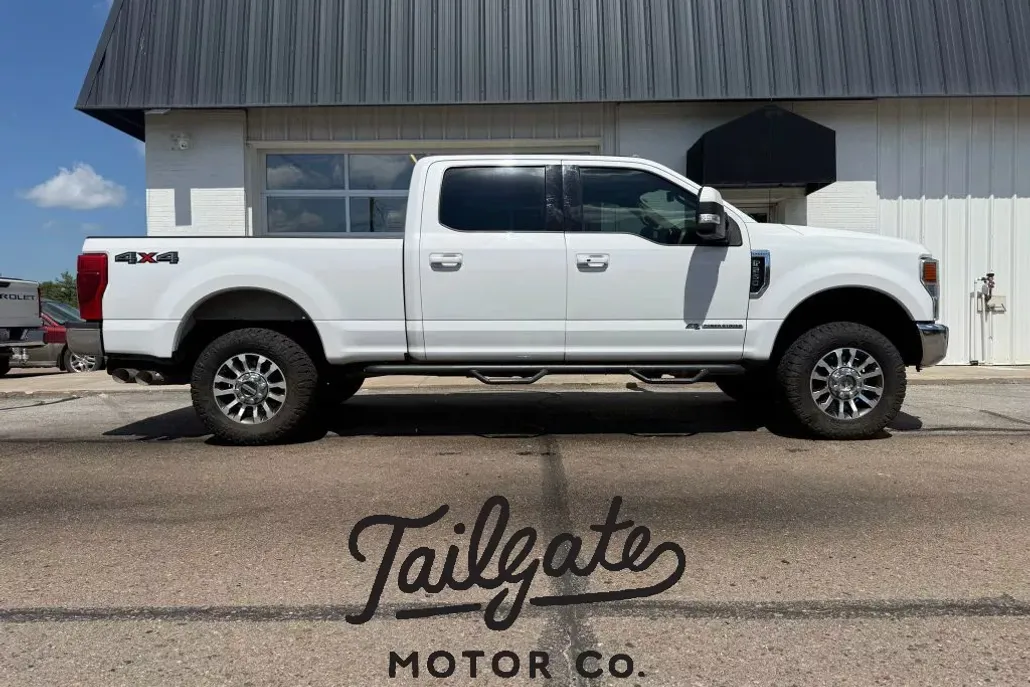 2021 Ford F-250 Lariat photo 1