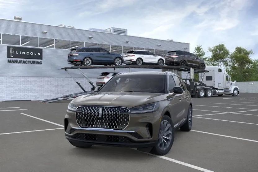 2025 Lincoln Aviator Reserve photo 1