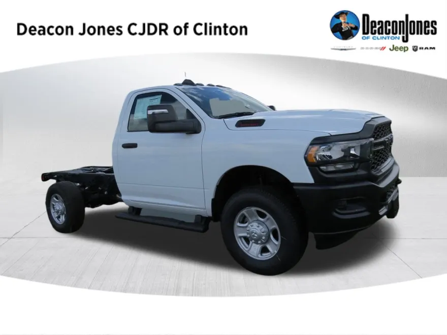 2024 Ram 3500 Tradesman photo 1