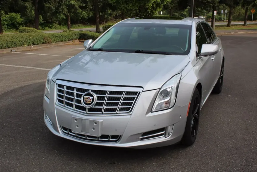 2014 Cadillac XTS Luxury photo 1