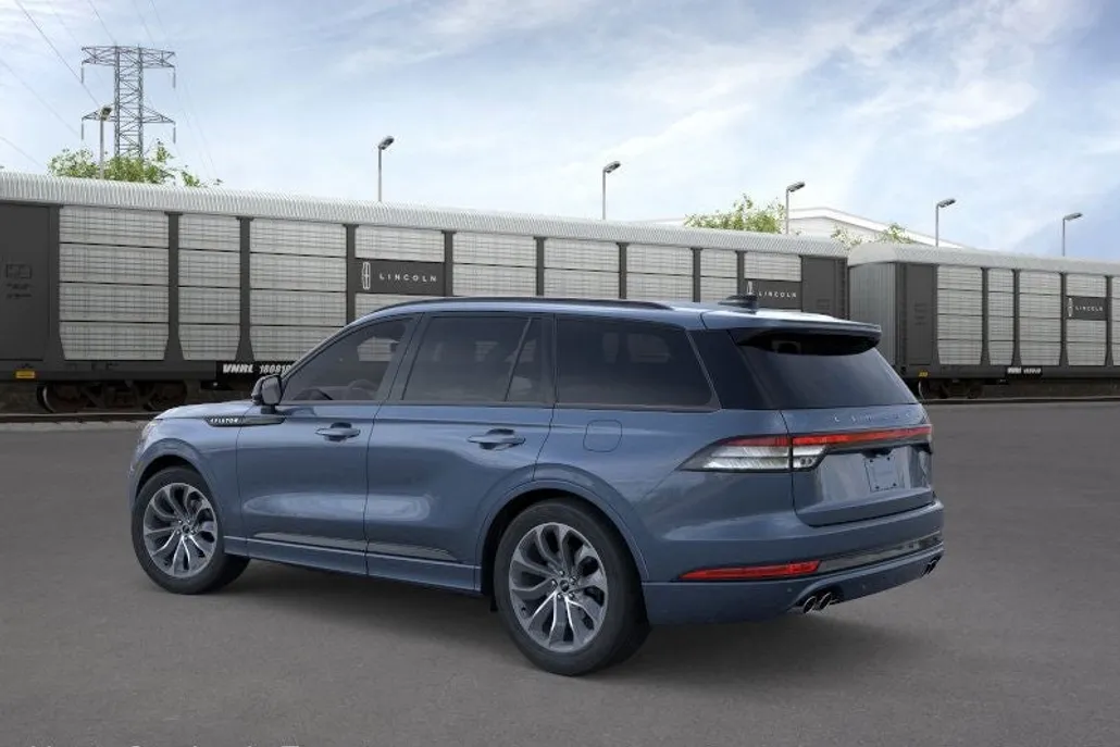 2025 Lincoln Aviator Premiere photo 1