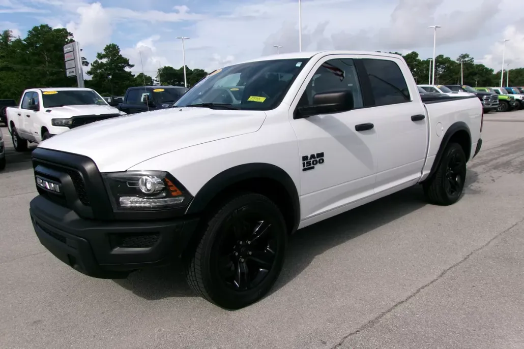 2024 Ram 1500 Classic Warlock photo 1