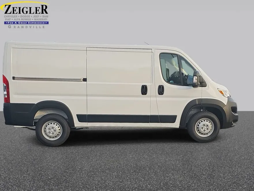 2025 Ram ProMaster 2500 Base photo 1