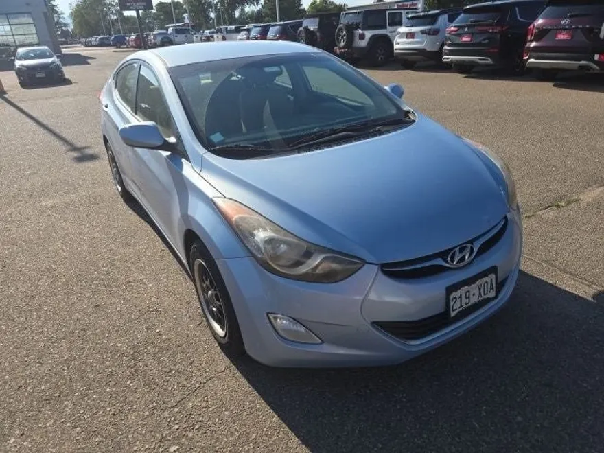 2012 Hyundai Elantra GLS photo 1