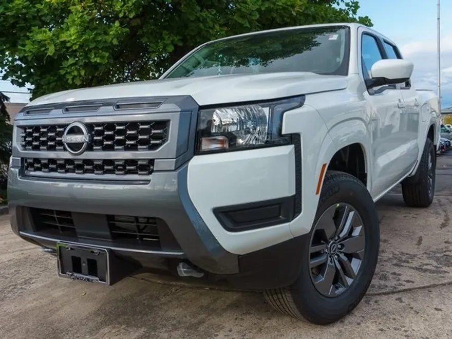 2025 Nissan Frontier SV photo 1
