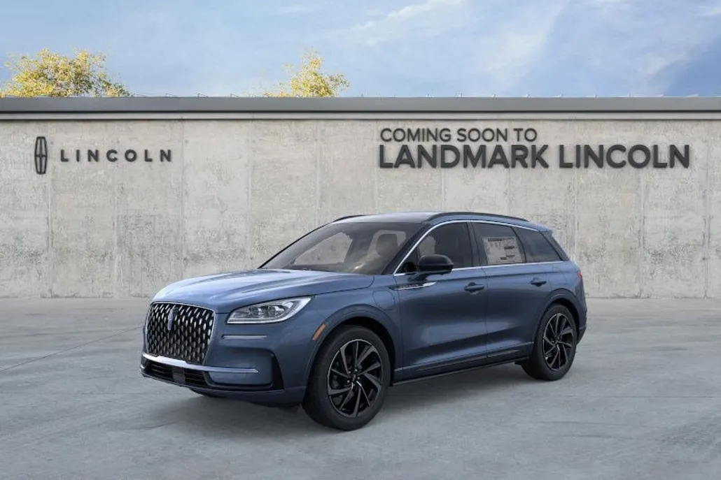 2025 Lincoln Corsair Grand Touring photo 1