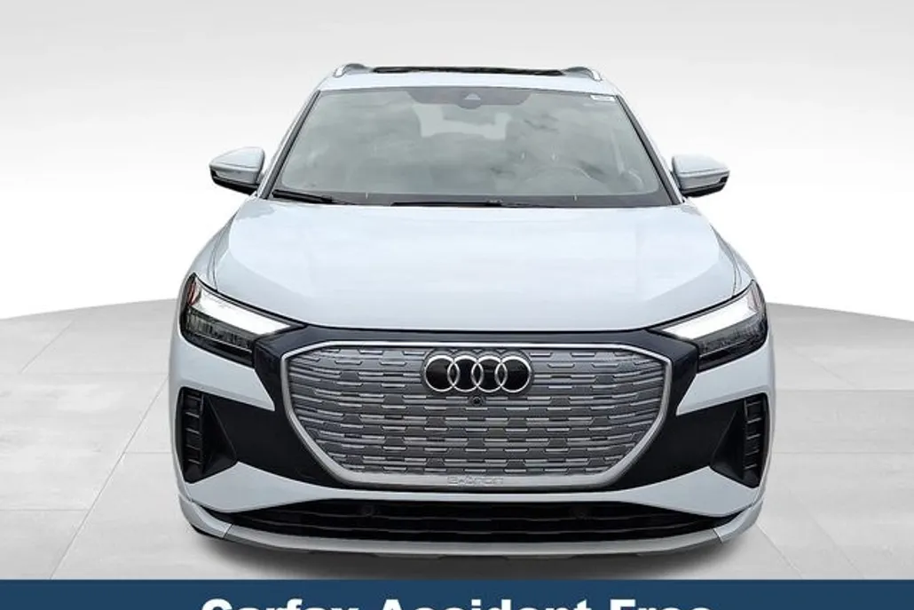 2022 Audi Q4 E-tron Premium Plus photo 1