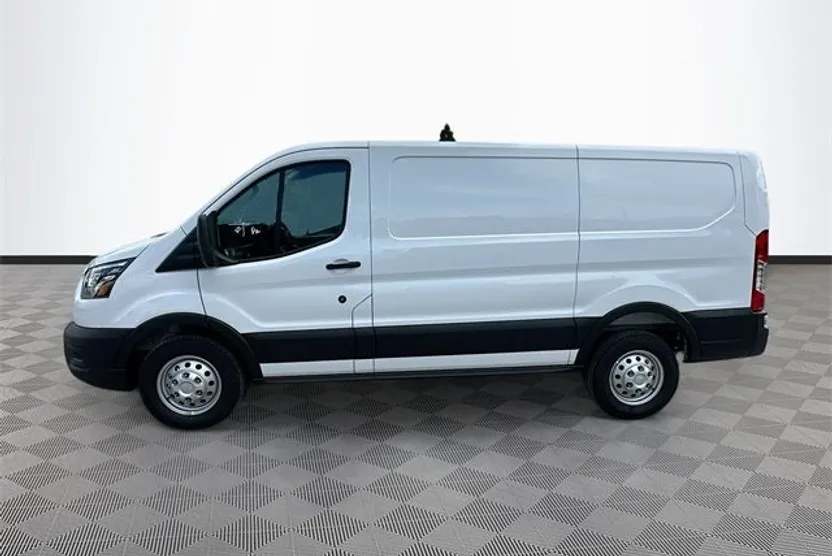 2025 Ford Transit photo 1