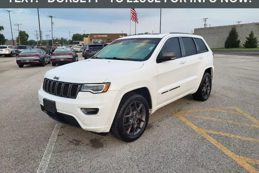 2021 Jeep Grand Cherokee Anniversary Edition photo 1