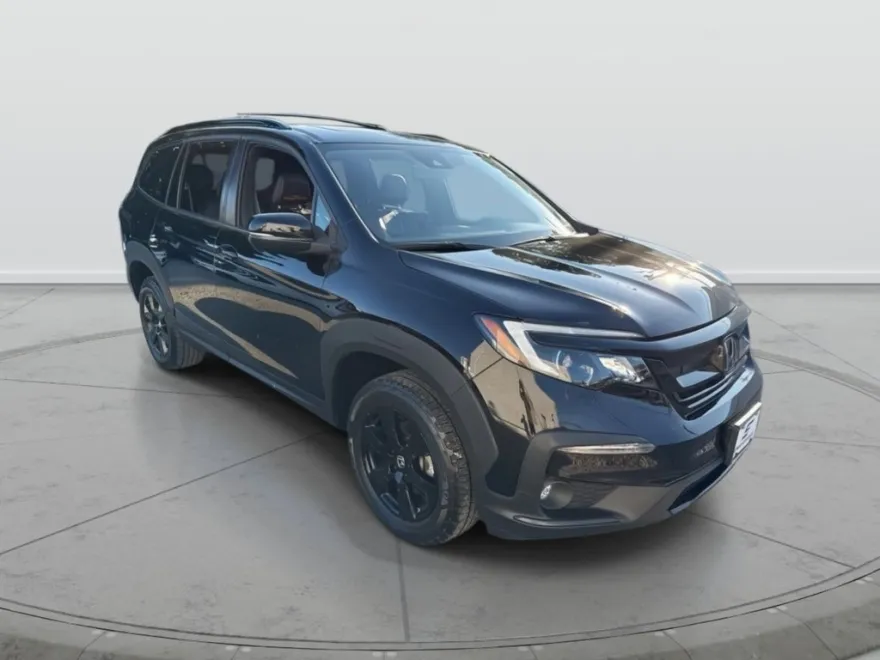 2022 Honda Pilot TrailSport photo 1