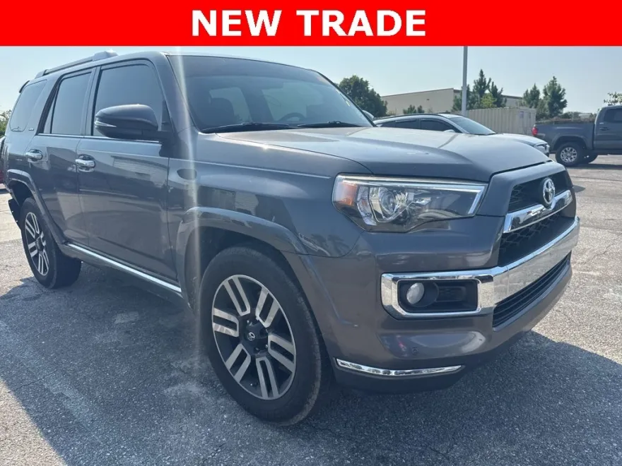 2019 Toyota 4Runner Limited photo 1