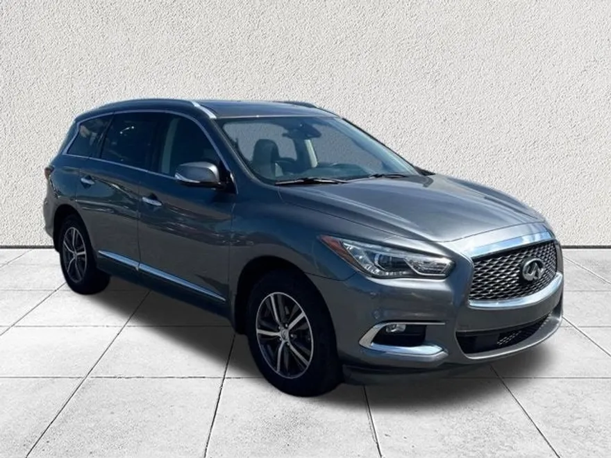 2019 Infiniti QX60 Luxe photo 1