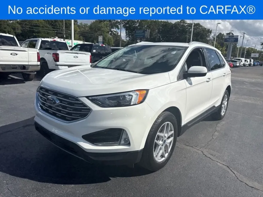 2022 Ford Edge SEL photo 1