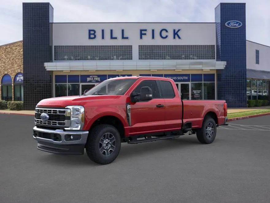 2025 Ford F-350 XLT photo 1