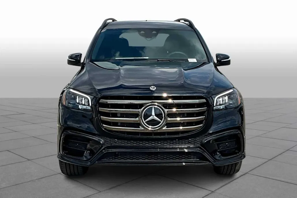 2025 Mercedes Benz GLS 450 4MATIC photo 1