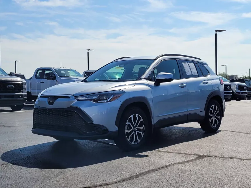 2023 Toyota Corolla Cross Hybrid SE photo 1