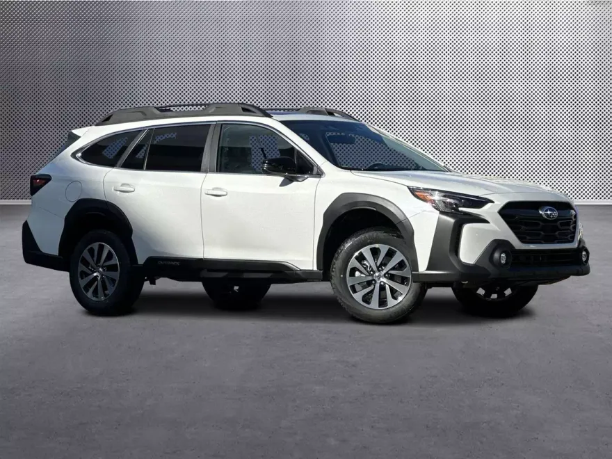 2025 Subaru Outback Premium photo 1