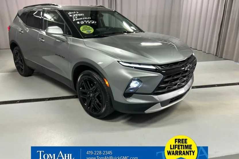 2023 Chevrolet Blazer 2LT photo 1
