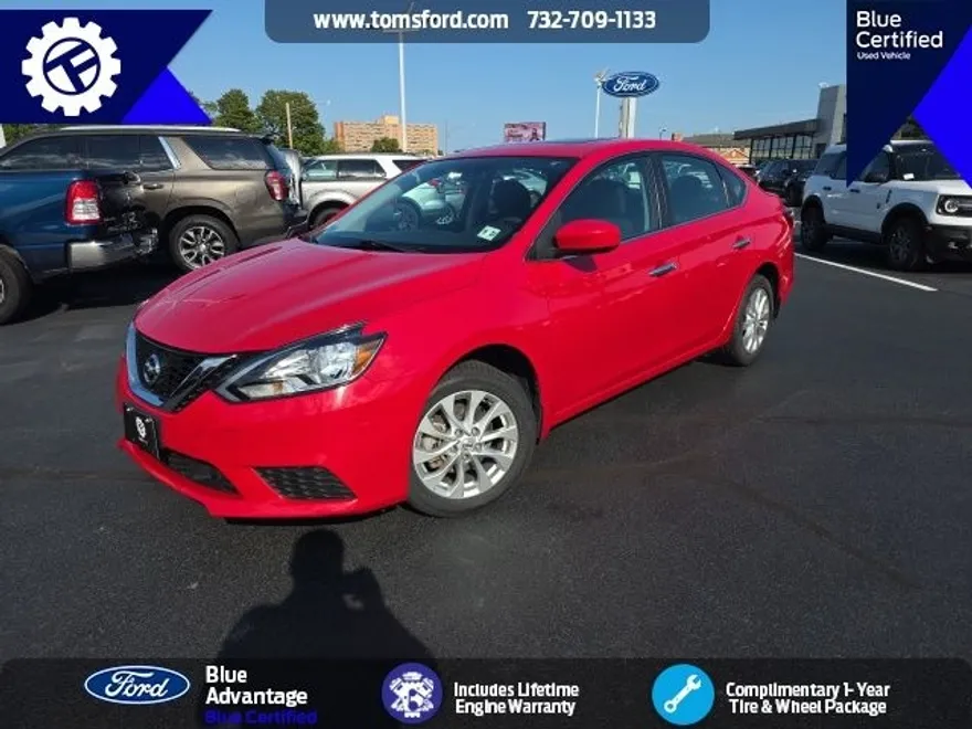 2018 Nissan Sentra SV photo 1