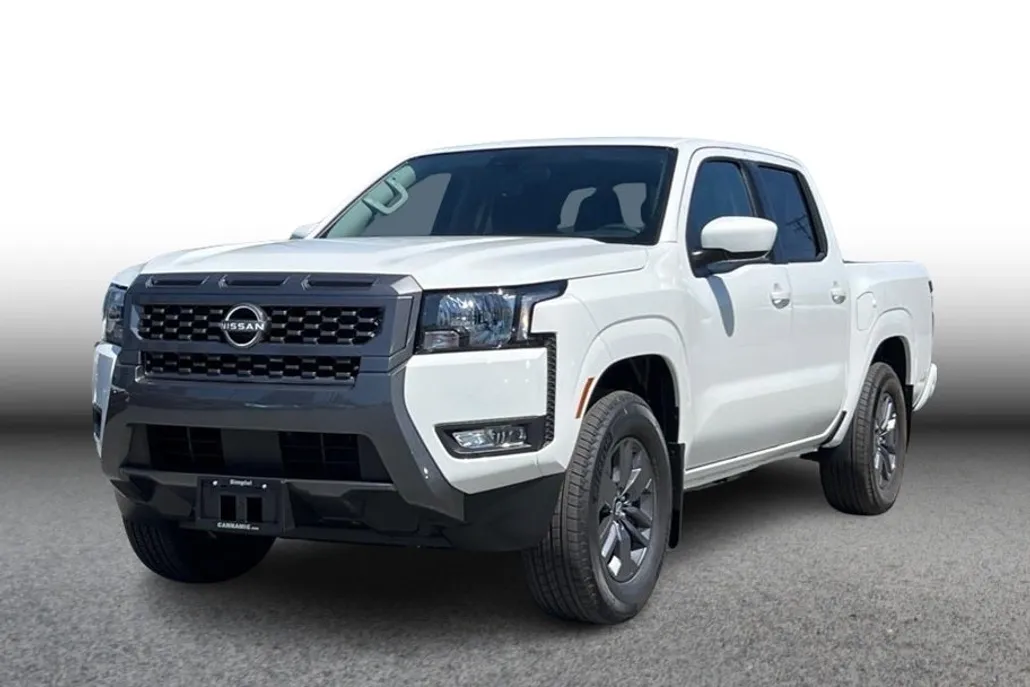 2025 Nissan Frontier SV Crew Cab photo 1