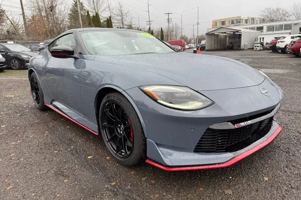 2024 Nissan Z Nismo photo 1