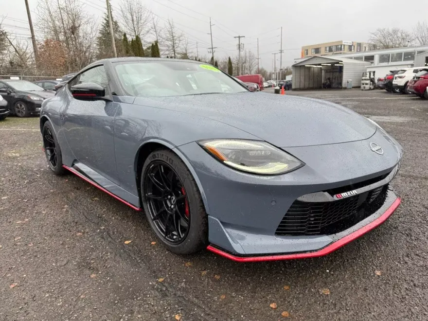 2024 Nissan Z Nismo photo 1