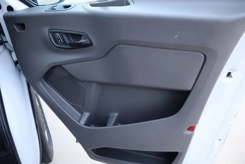 2022 Ford Transit Cargo Van photo 1
