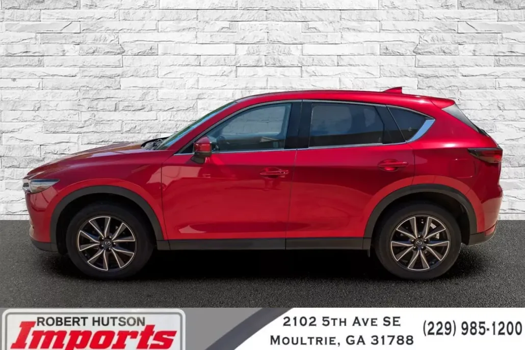 2017 Mazda CX-5 Grand Touring photo 1