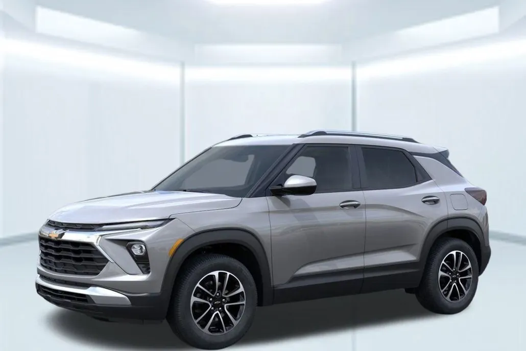 2026 Chevrolet Trailblazer LT photo 1
