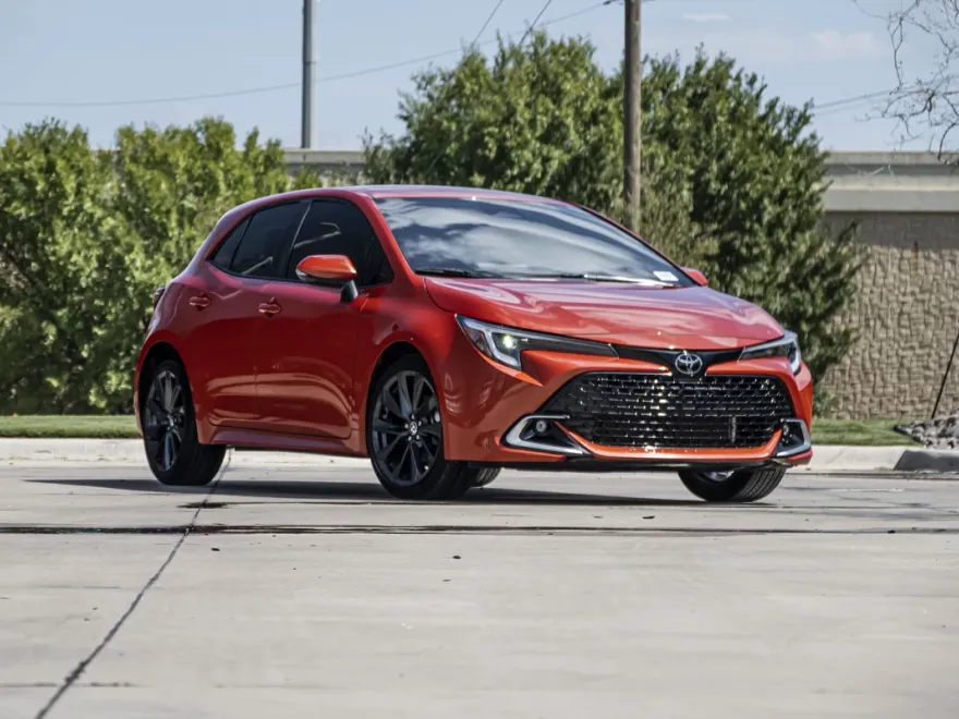 2023 Toyota Corolla XSE photo 1