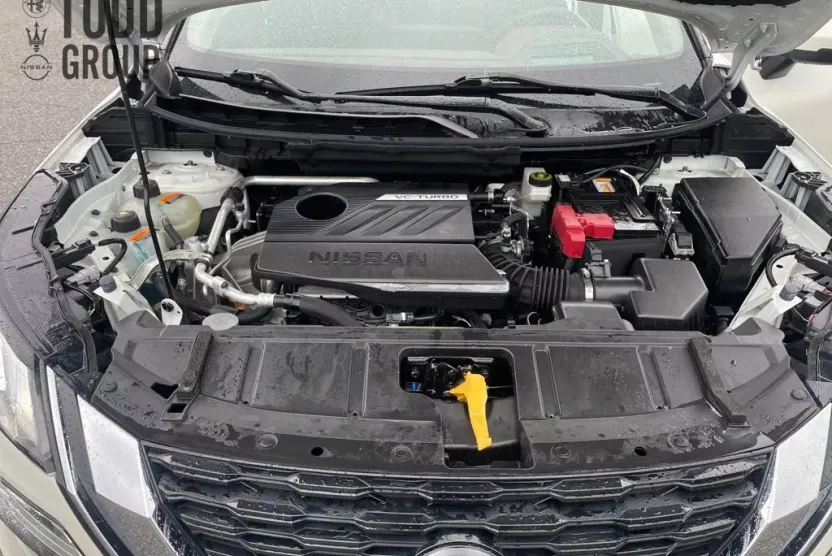2023 Nissan Rogue Platinum photo 1